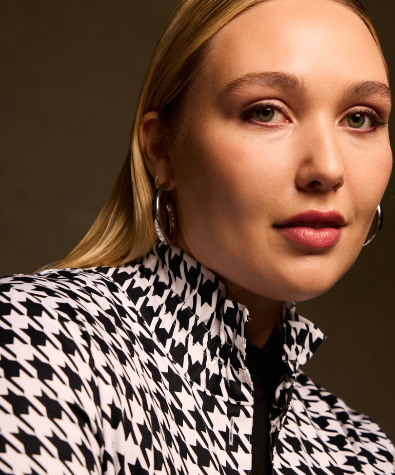 Plus-sized black and white Foxcroft shirts, emphasizing timeless and classic pairings.