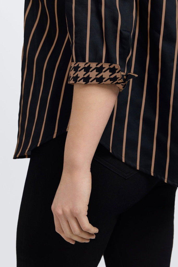 #color_black & almond