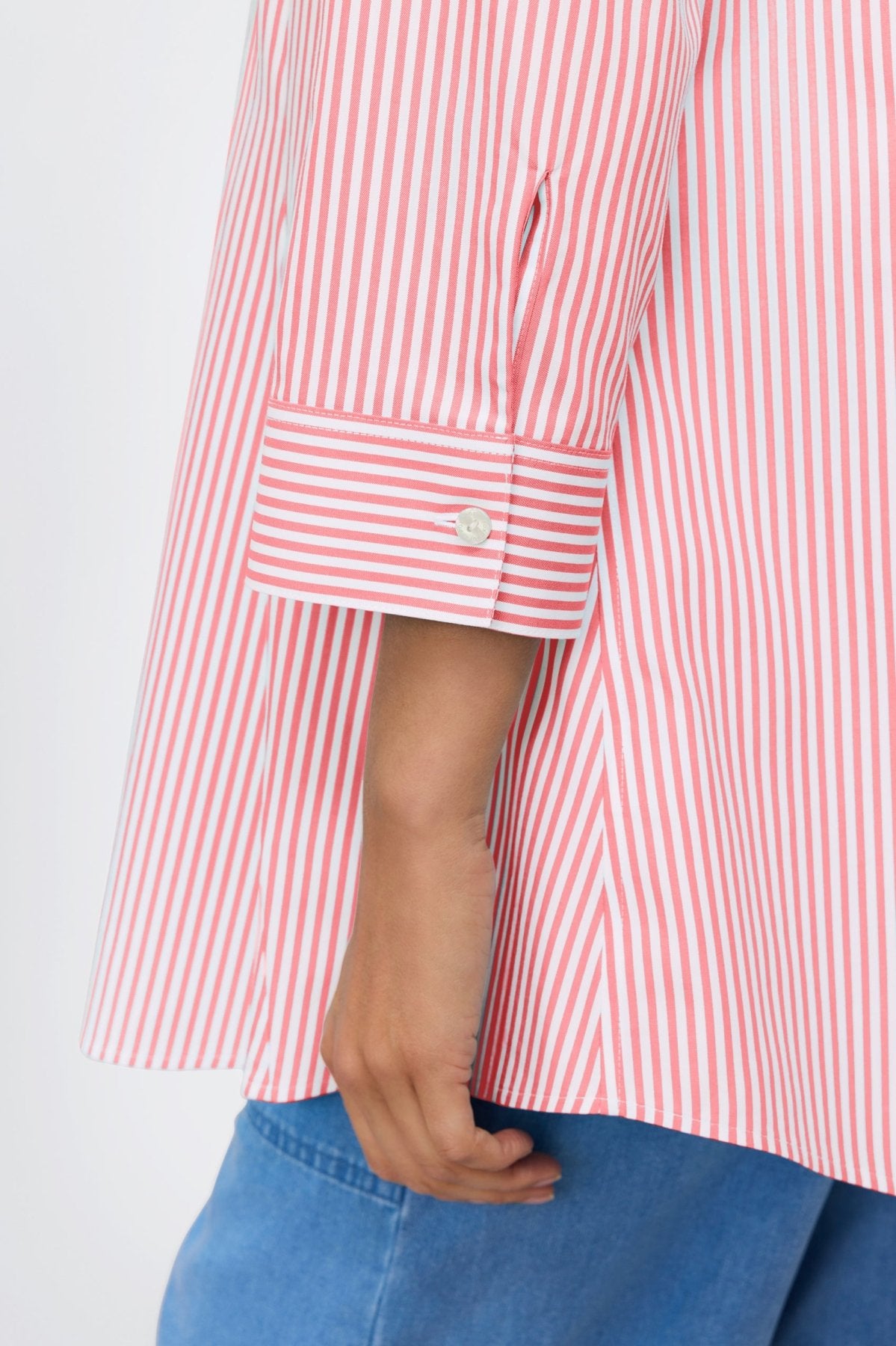 #color_coral reef pinpoint stripe