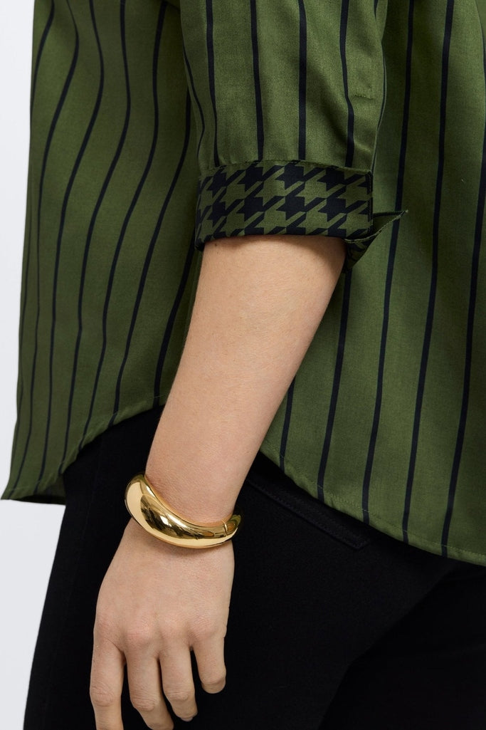 #color_basil & black