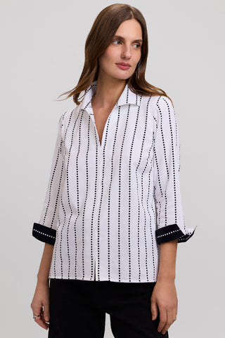 #color_white_black_stripe