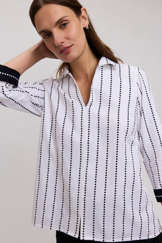 #color_white_black_stripe