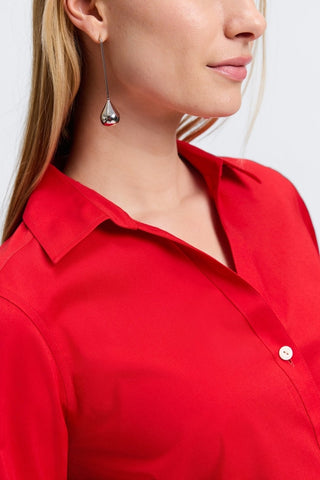 Angled zoomed in view of the Mary No Iron Stretch 3/4 Sleeve Shirt showing off the collar and neckline #color_simply red