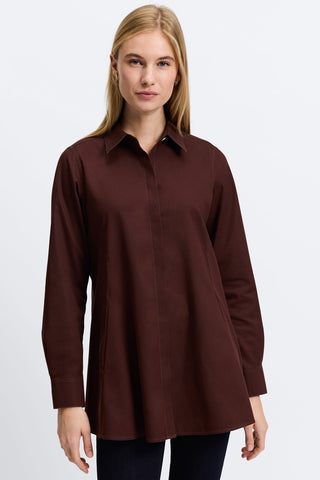 Front view of a woman wearing the Cici No Iron Pinpoint Long Sleeve Tunic #color_chicory coffee