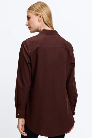 Back view of a woman wearing the Cici No Iron Pinpoint Long Sleeve Tunic #color_chicory coffee
