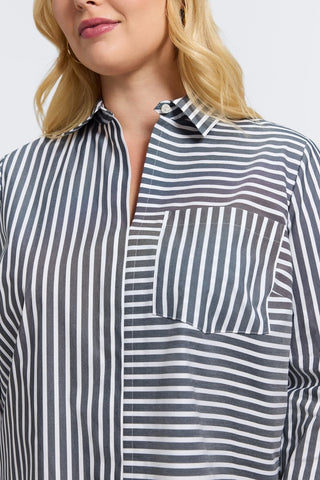 Close up of the single unbuttoned collar of the Bella Plus Striped Long Sleeve Shirt to give it a pullover look #color_black/white