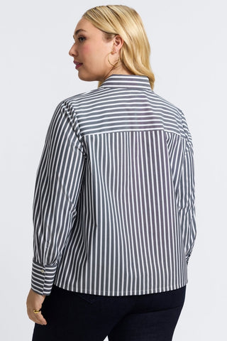 Back view of the Bella Plus Striped Long Sleeve Shirtshowing of the dimension that the striped pattern creates #color_black/white