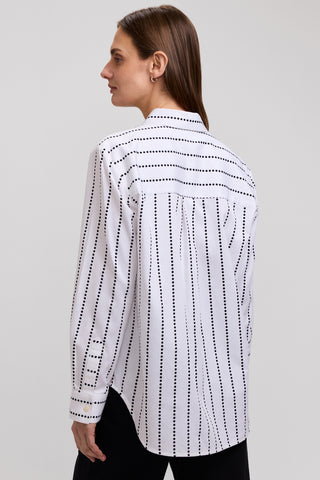 #color_white_black_stripe