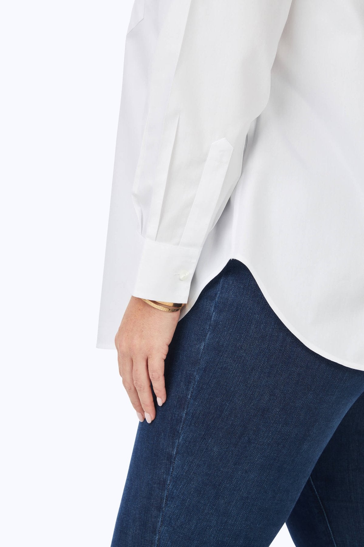 Boyfriend Plus Pinpoint Non-Iron Tunic #color_white