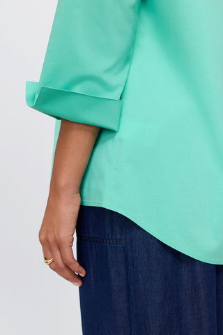 Close up view of the 3/4 sleeve of the Therese No Iron Stretch  Popover Shirt
#color_biscay green