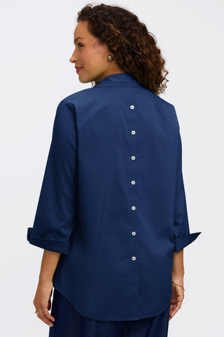 Back of the Therese 3/4 shirt with back button placket in navy