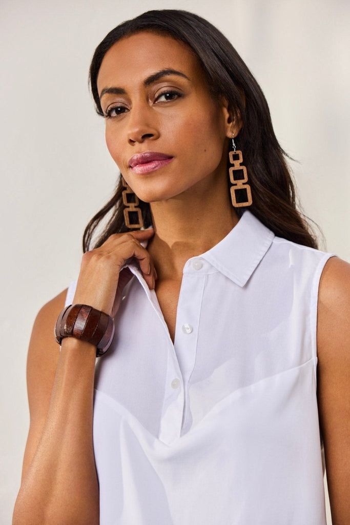 Close up of top half of Sasha Knit-Woven Sleeveless Layering Tunic #color_white