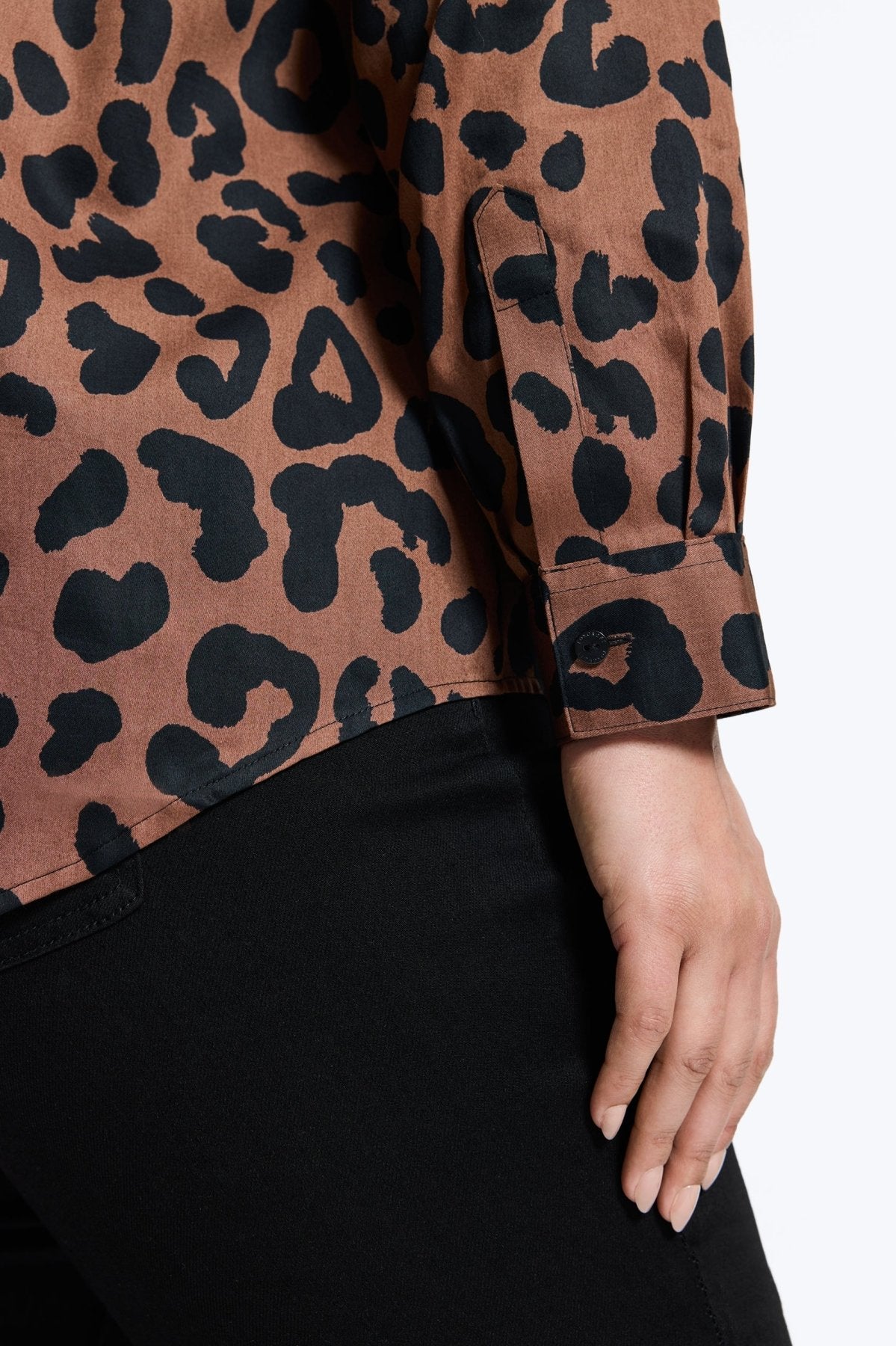 #color_macchiato/black cheetah