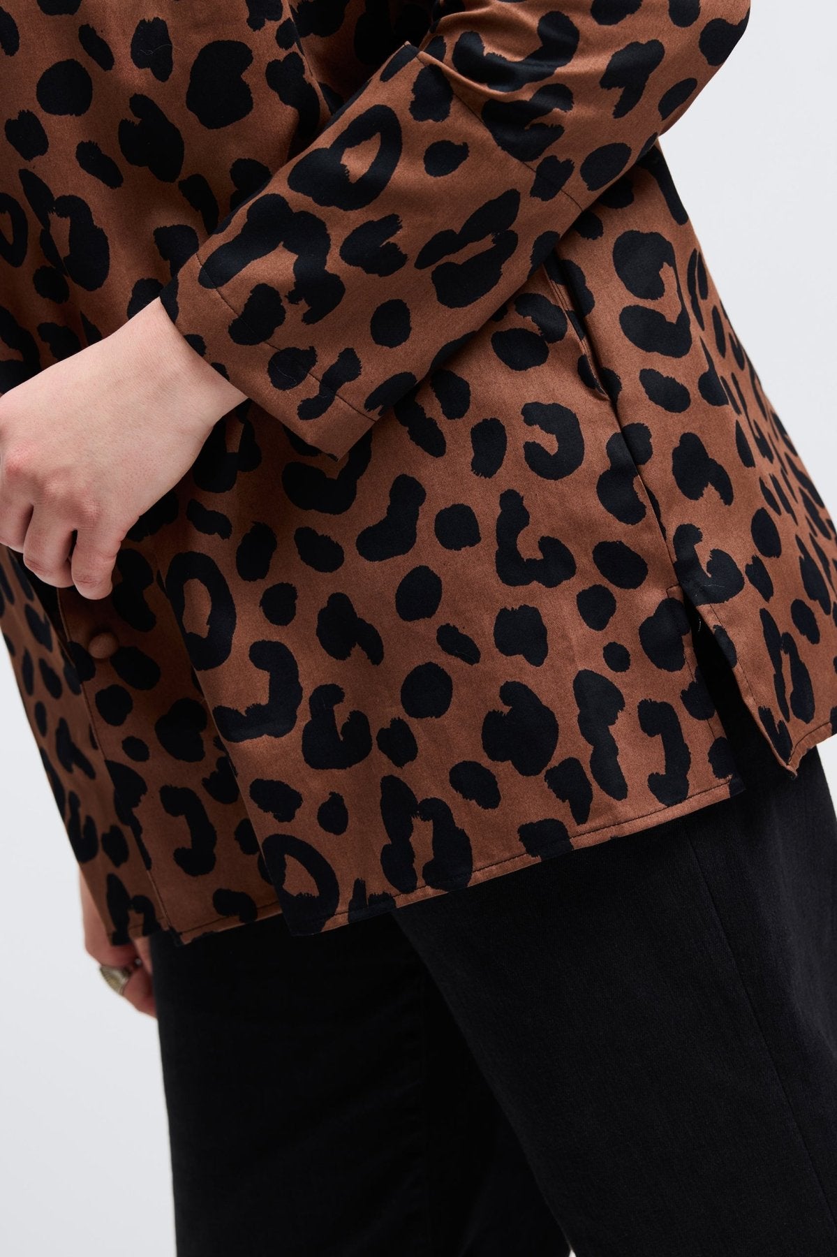 Carolina Plus Cheetah Shirt Long Sleeve Jacket
