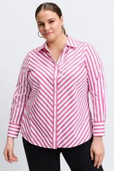 Timeless comfort in a pink patterned Foxcroft no-iron shirt with long sleeves for the modern women.