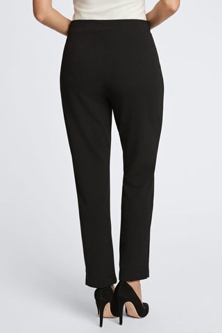 Back view of the ankle length pants #color_black