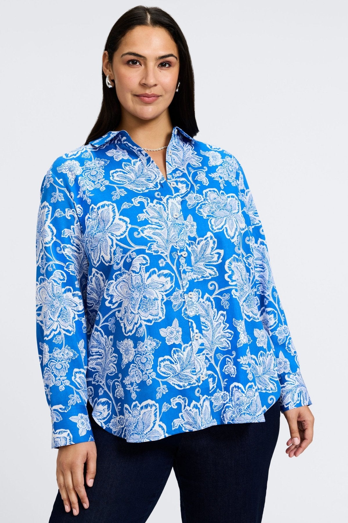 #color_cobalt blue/white woodblock floral