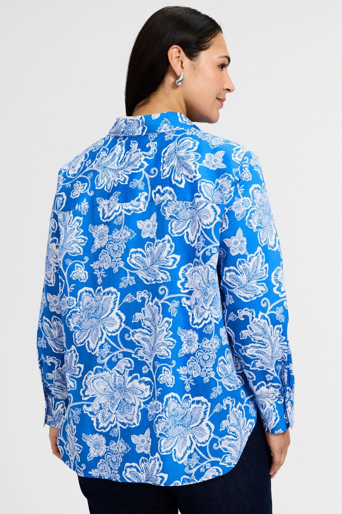 #color_cobalt blue/white woodblock floral