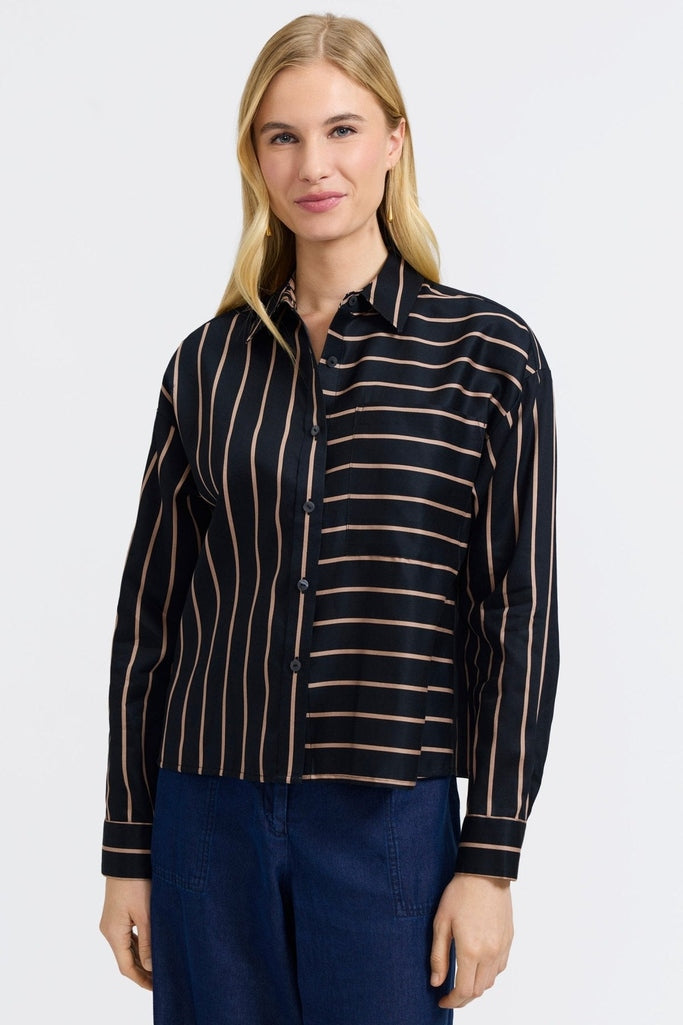 #color_black & almond