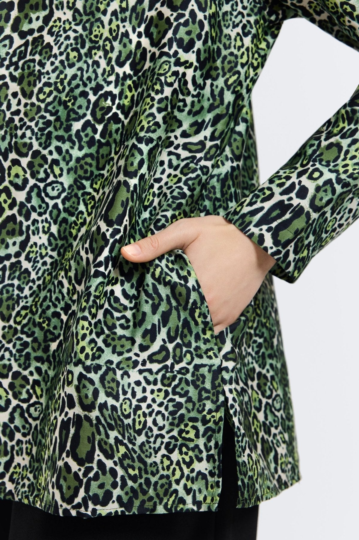 Carolina Green Leopard Long Sleeve Shirt Jacket