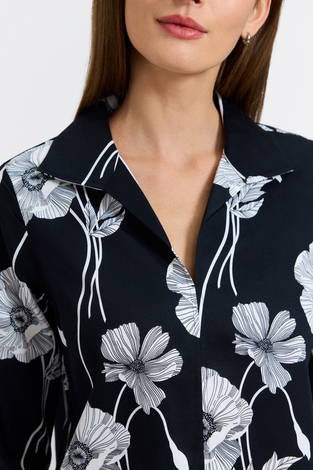 Agnes Black Poppy 3/4 Sleeve Popover Shirt