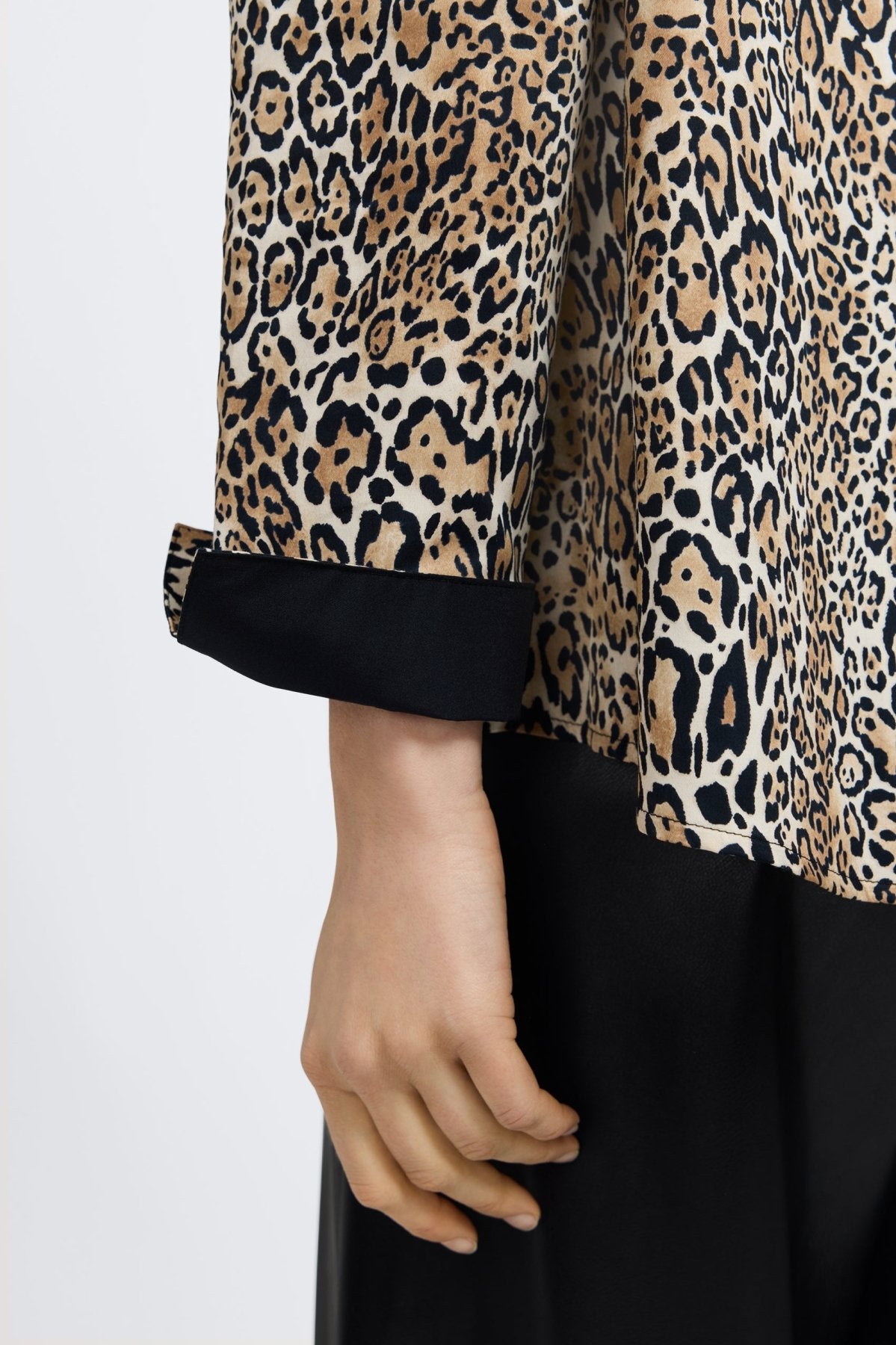 Agnes Playful Animal Long Sleeve Popover Shirt