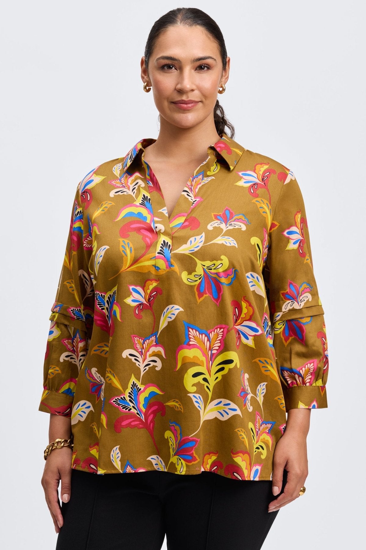 Frankie Plus Stylized Floral Long Sleeve Popover Shirt