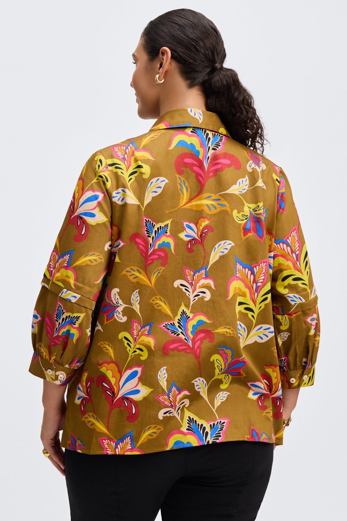 Frankie Plus Stylized Floral Long Sleeve Popover Shirt