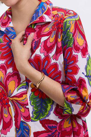 Close up of the vibrant pattern of the Agnes Plus Paradise Blooms 3/4 Sleeve Shirt 