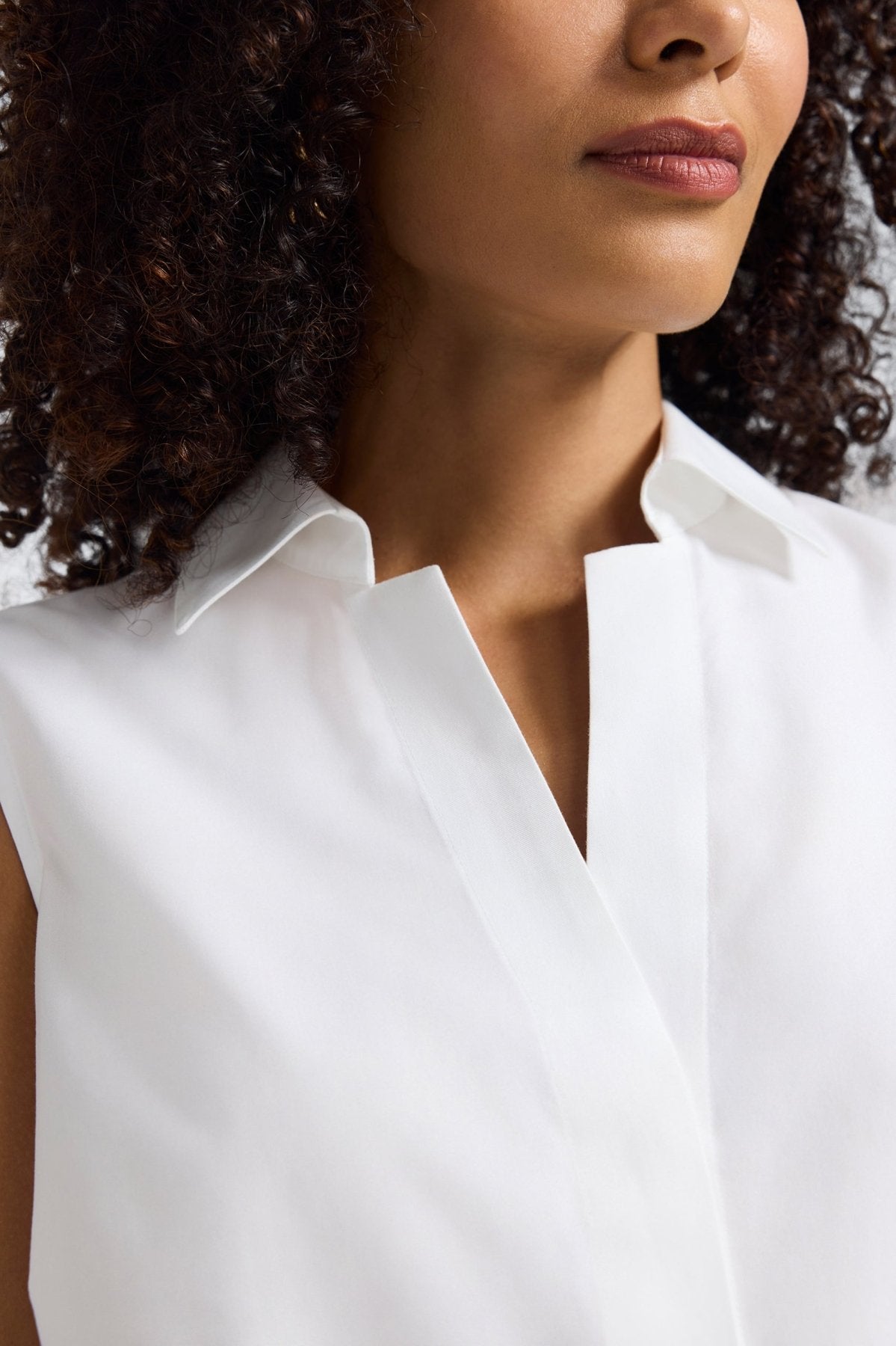 Taylor No Iron Stretch Sleeveless Shirt