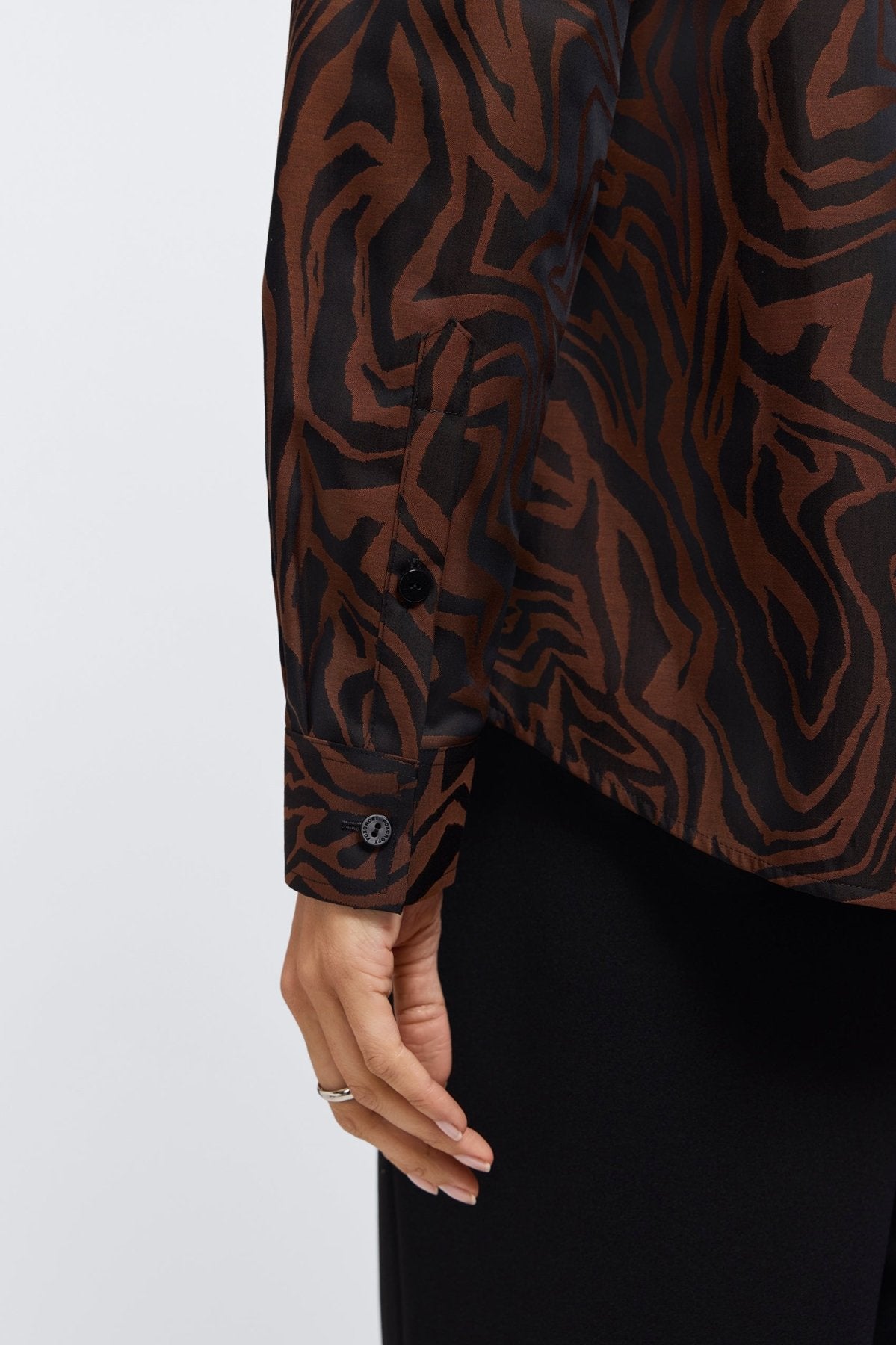 Hampton Zebra Jacquard Long Sleeve Shirt