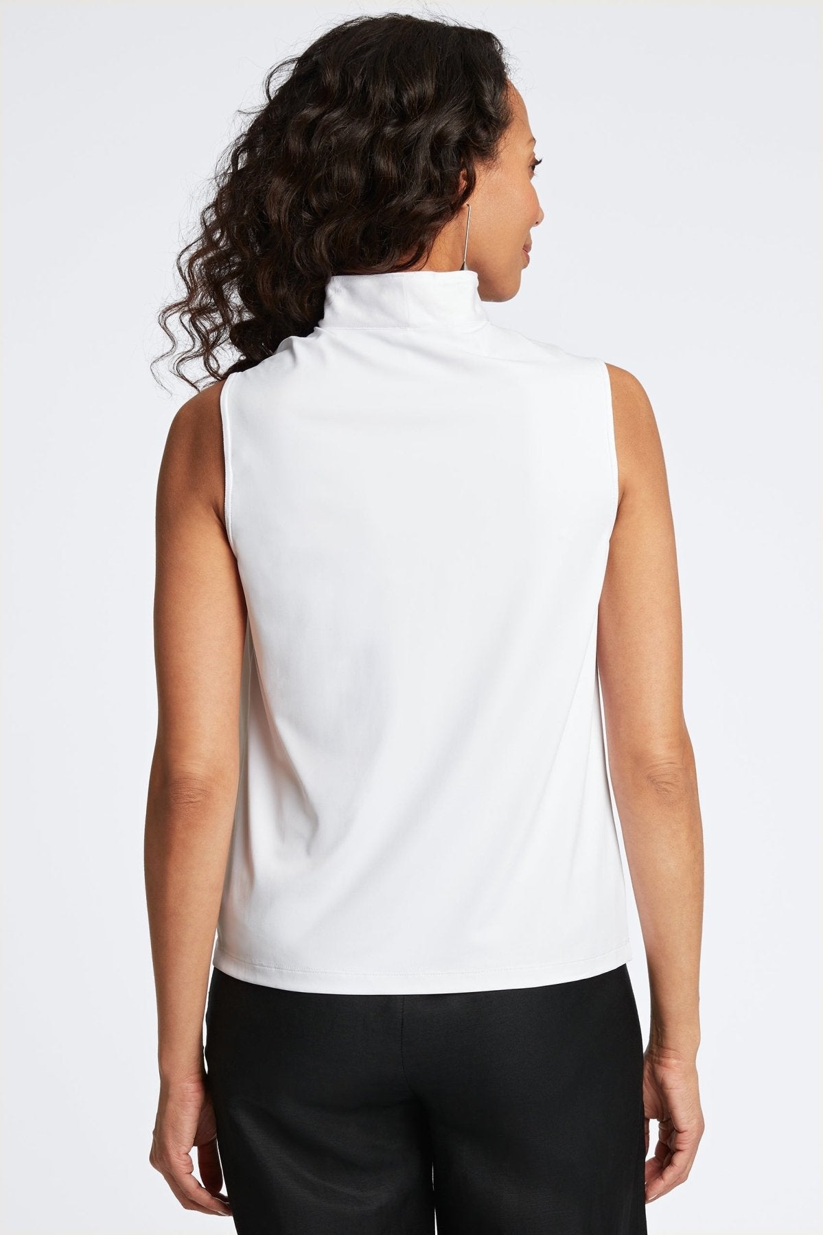 Sophisticated white Foxcroft no-iron shirt with sleeveless design for a flattering fit.