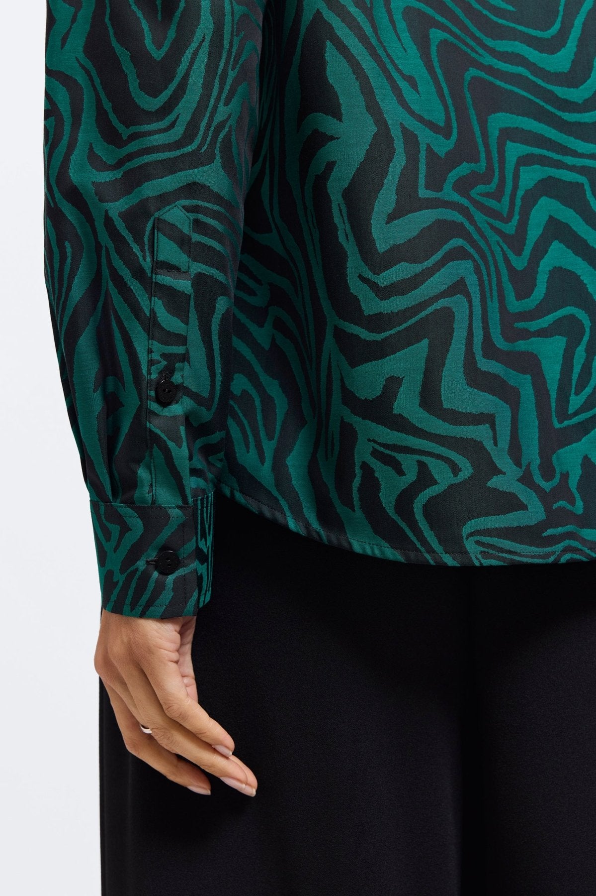 Hampton Zebra Jacquard Long Sleeve Shirt