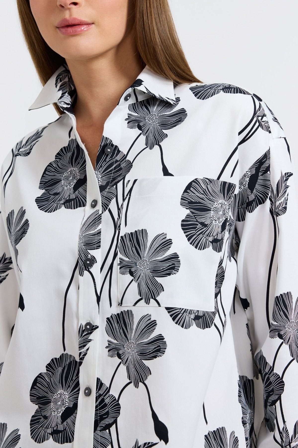 #color_light black poppy