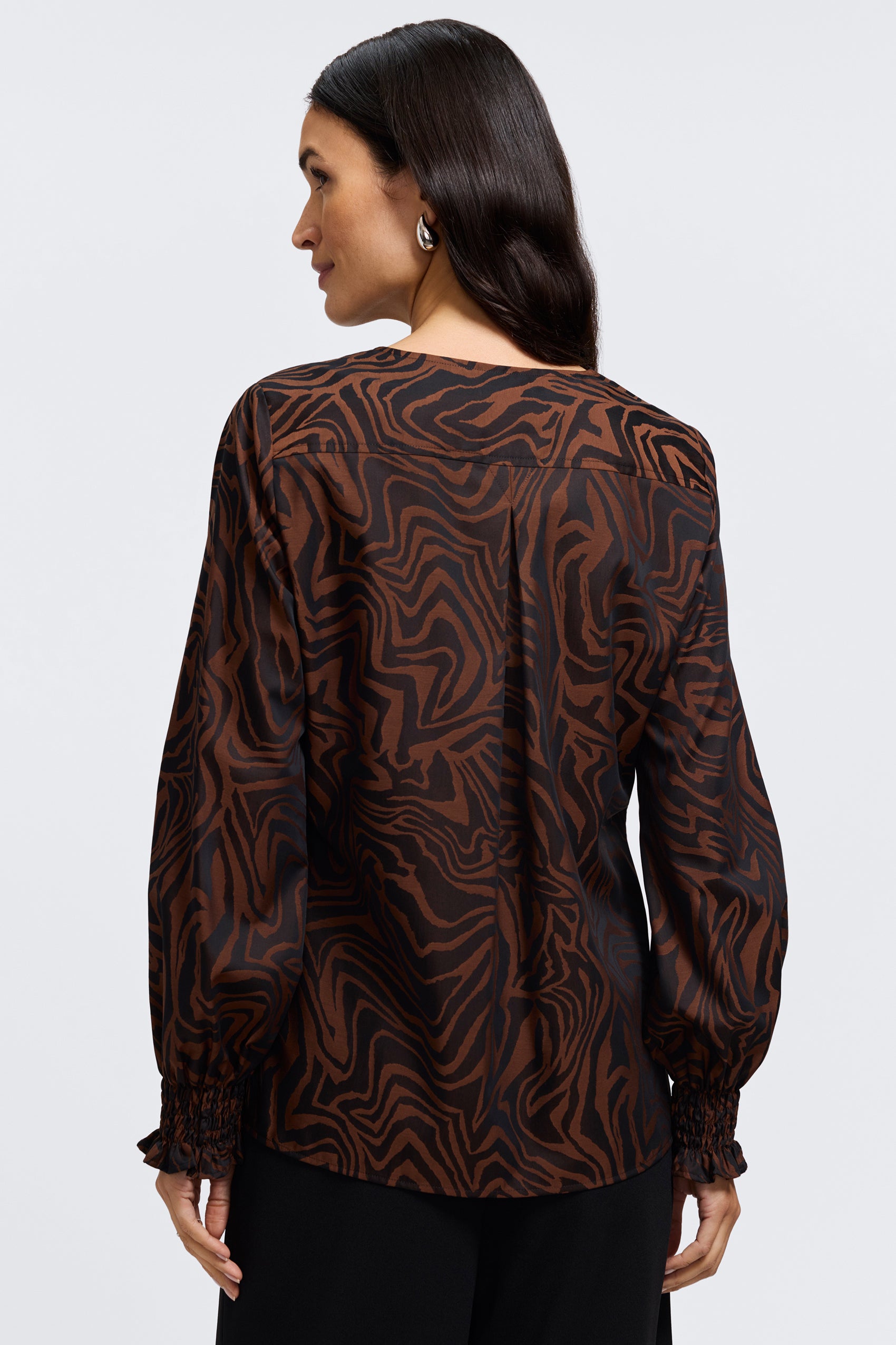 Alicia Zebra Jacquard Long Sleeve Popover Shirt