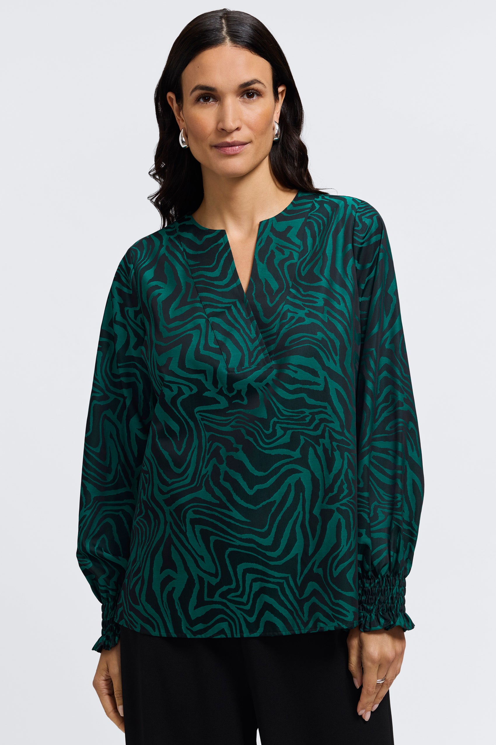 Alicia Zebra Jacquard Long Sleeve Popover Shirt