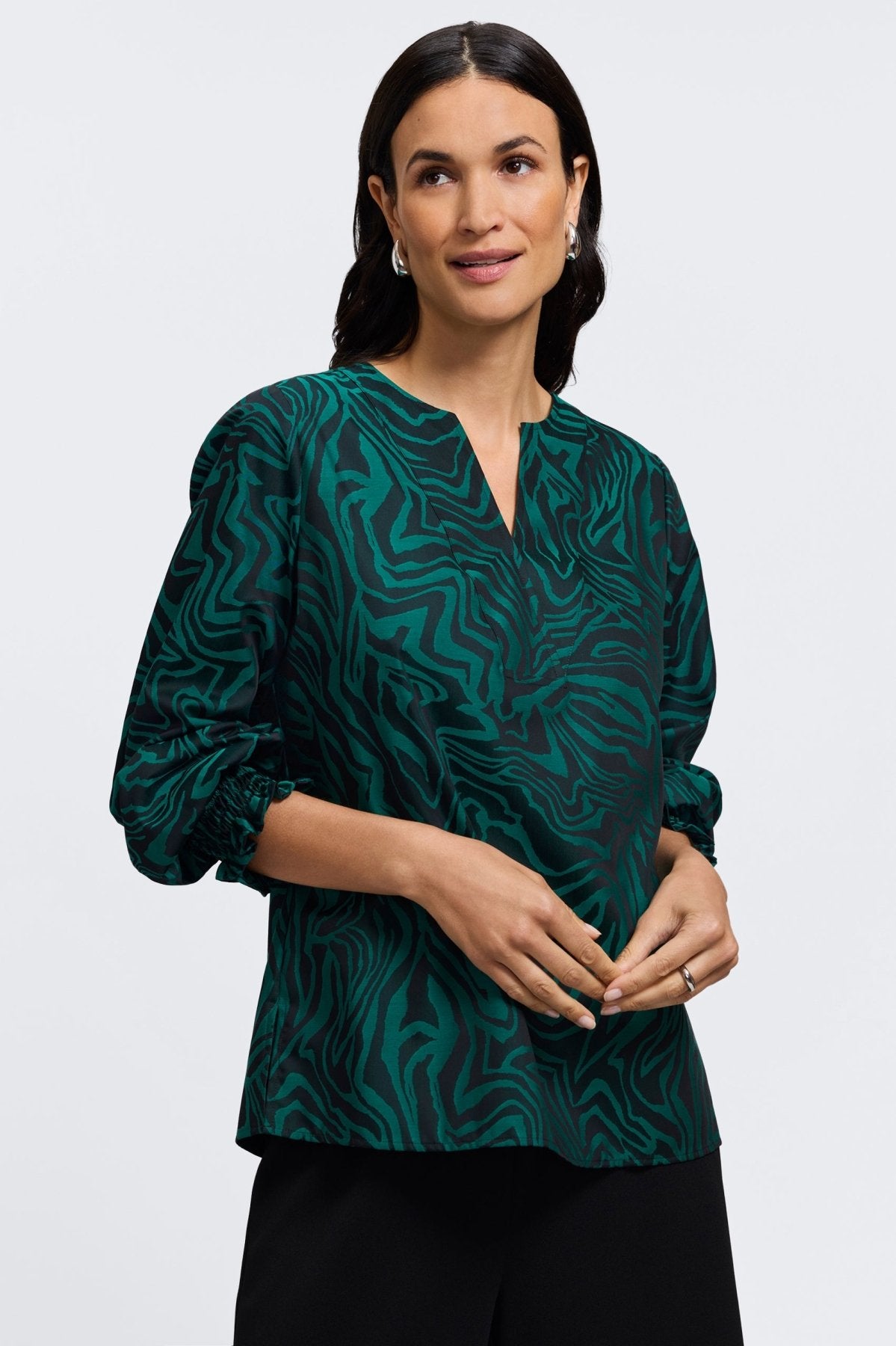 Alicia Zebra Jacquard Long Sleeve Popover Shirt