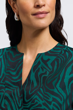 Alicia Zebra Jacquard Long Sleeve Popover Shirt
