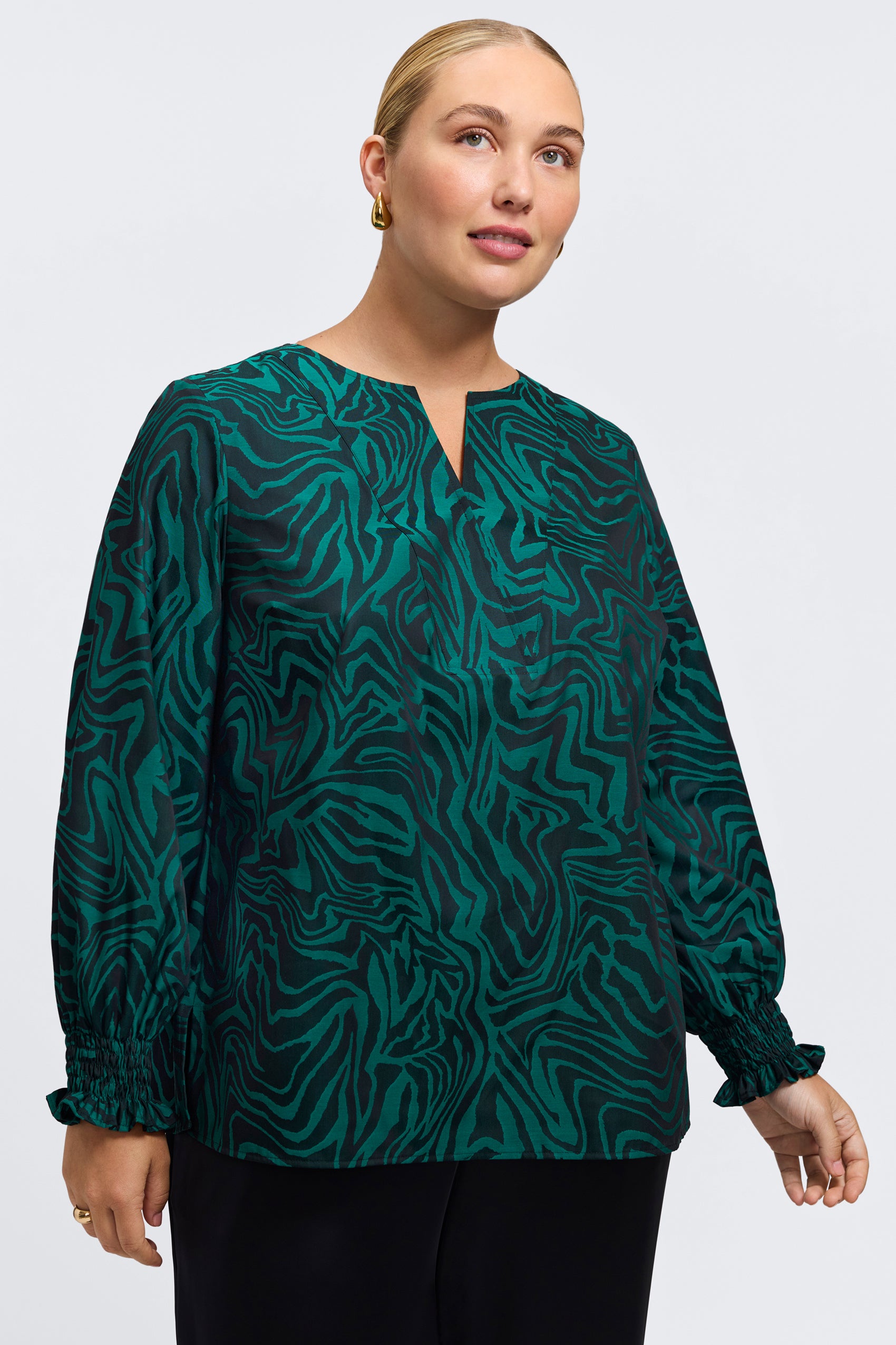 Alicia Plus Zebra Jacquard Long Sleeve Popover Shirt