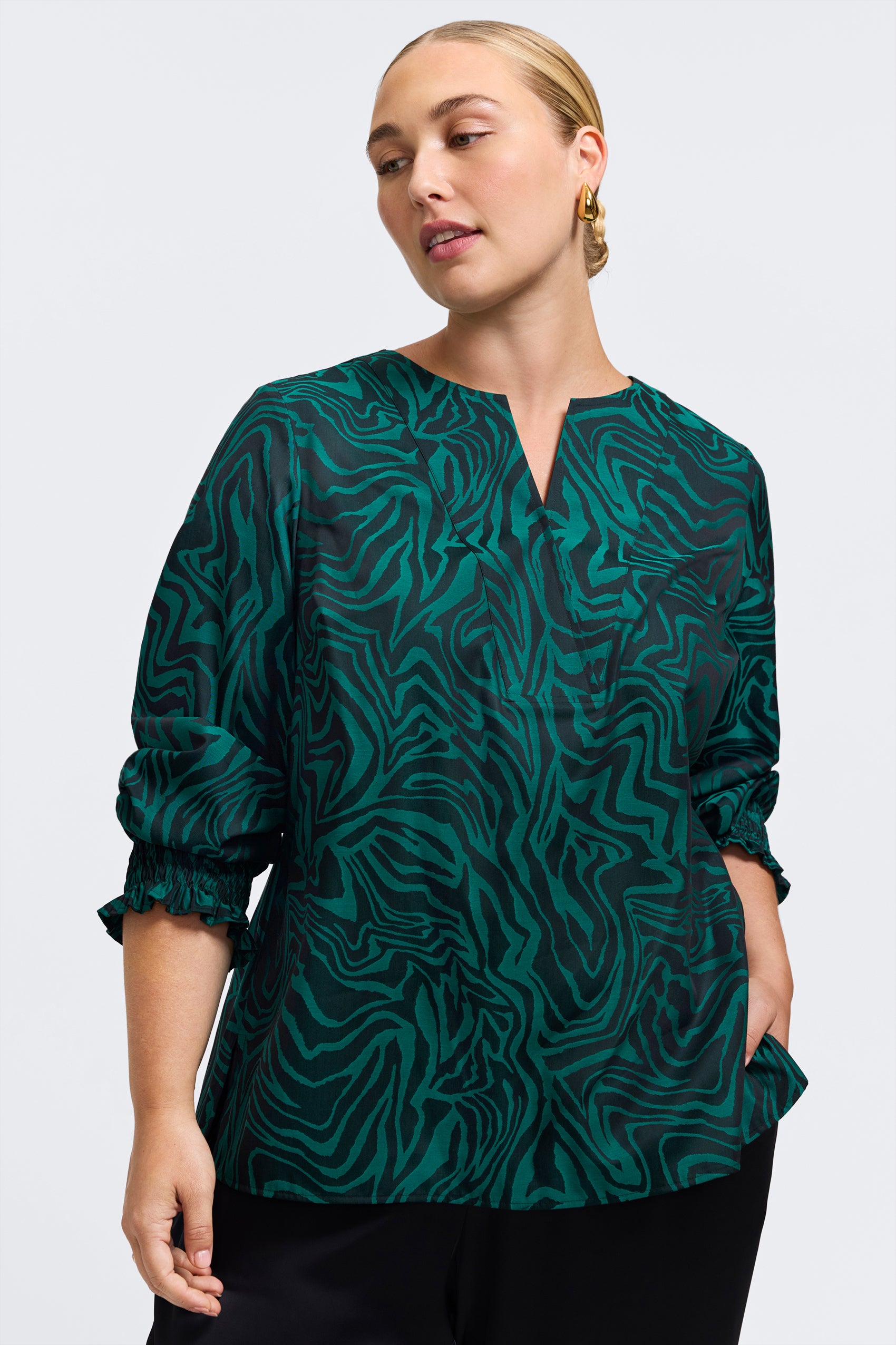 Alicia Plus Zebra Jacquard Long Sleeve Popover Shirt