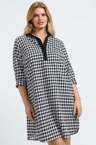 Sloane Plus Classic Houndstooth 3/4 Sleeve Dress