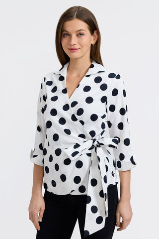 #color_white and black dot