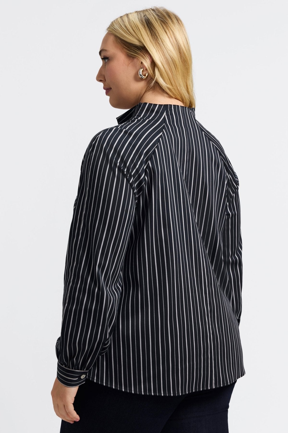 Daphne Plus Classic Wide Stripe Long Sleeve Popover Shirt