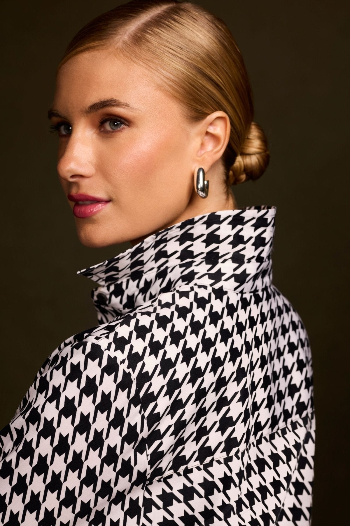 Meghan Classic Houndstooth Long Sleeve Shirt