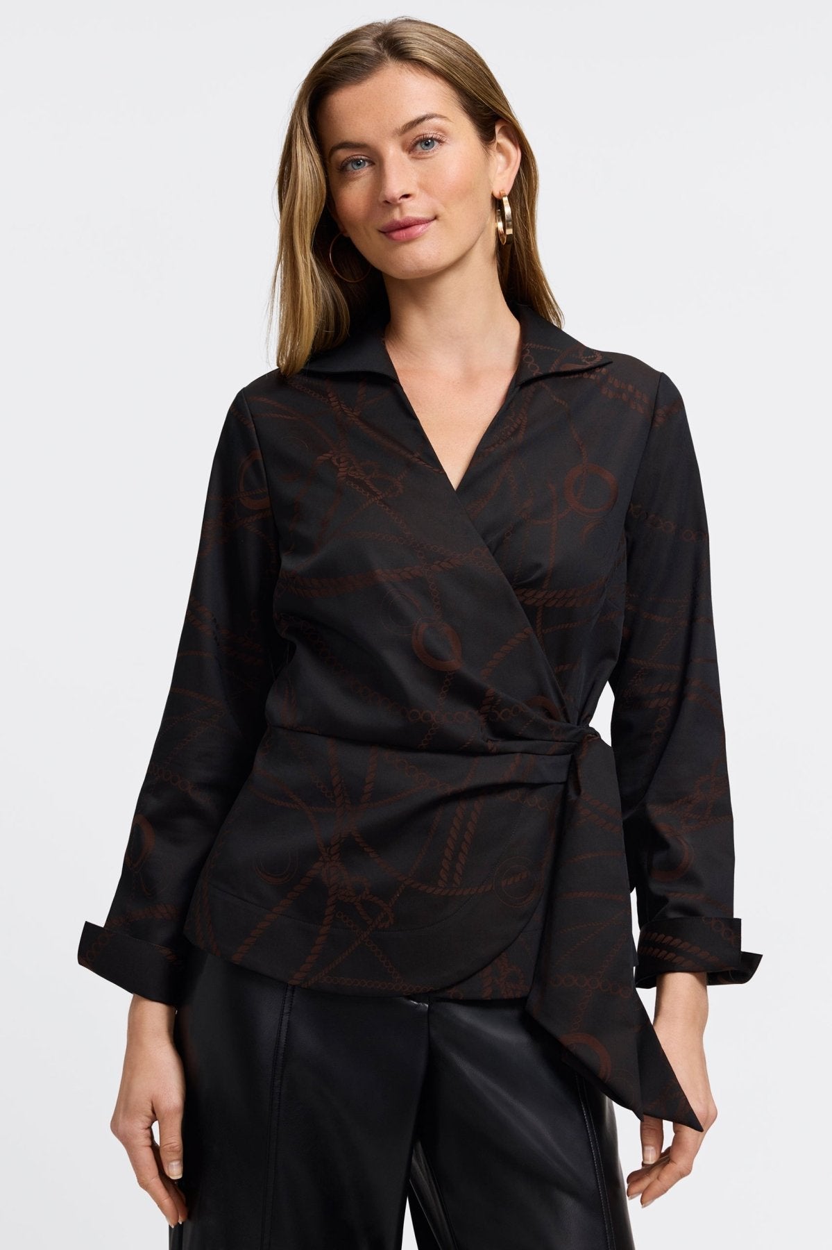 #color_brown & black