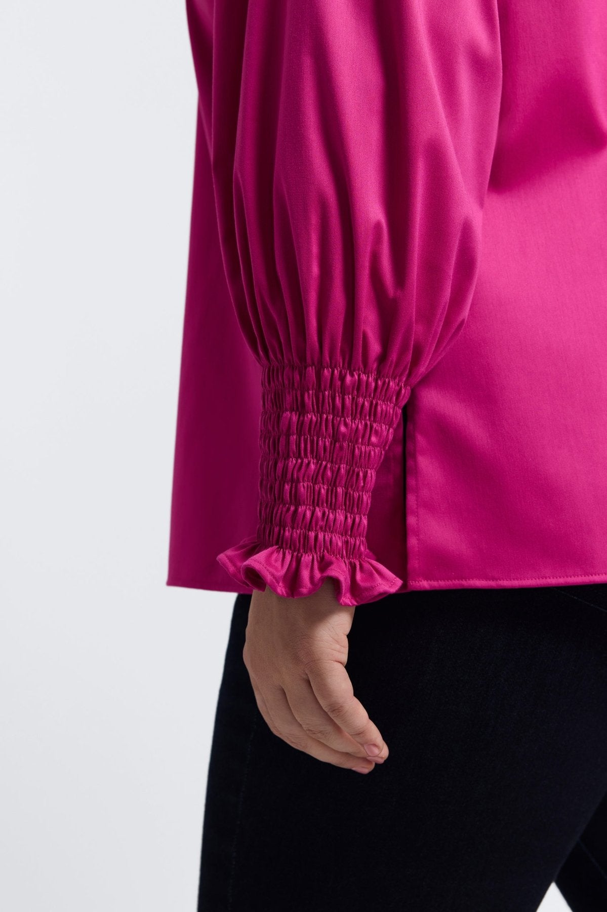 Avril Plus Stretch Matte Sateen Long Sleeve Shirt