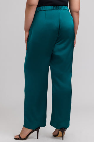 Hostess Plus Beyond Silk Pull on Pant
