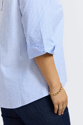 Therese Plus Seersucker Thin Stripe 3/4 Sleeve Popover Shirt