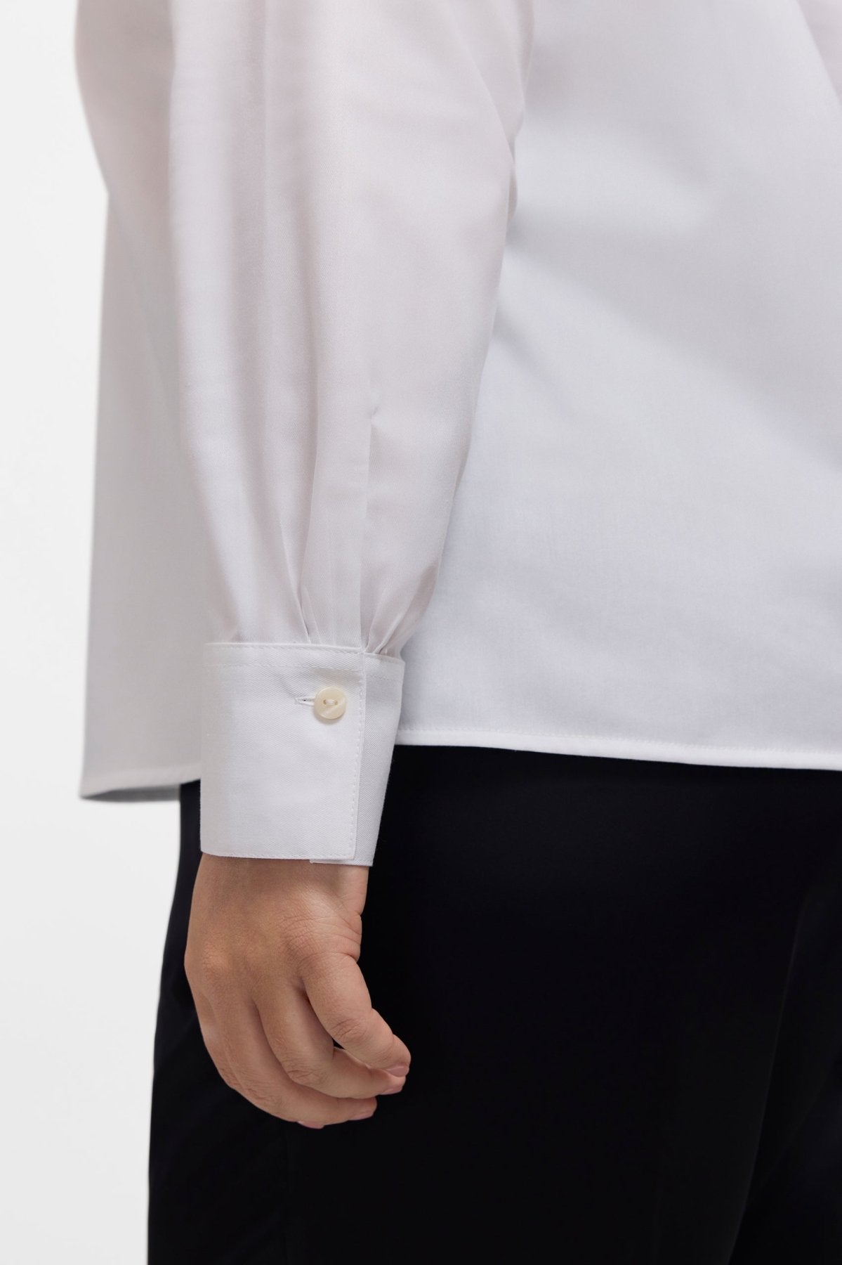 Shantel Plus Ruffle Long Sleeve Popover Shirt