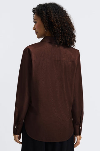 Back view of women wearing the Meghan No Iron Pinpoint Long Sleeve Shirt #color_chicory coffee